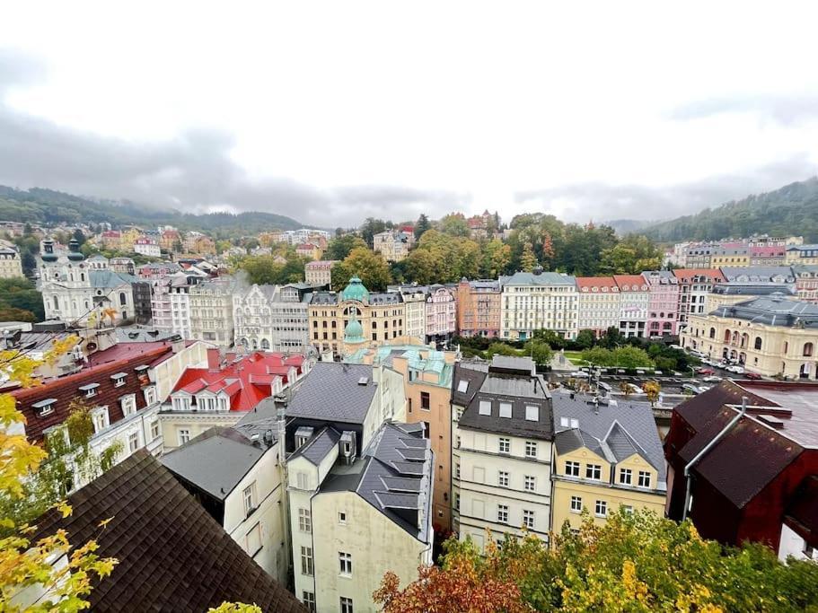 Bohemian City - Amazing View, Garage Karlovy Vary Exterior foto